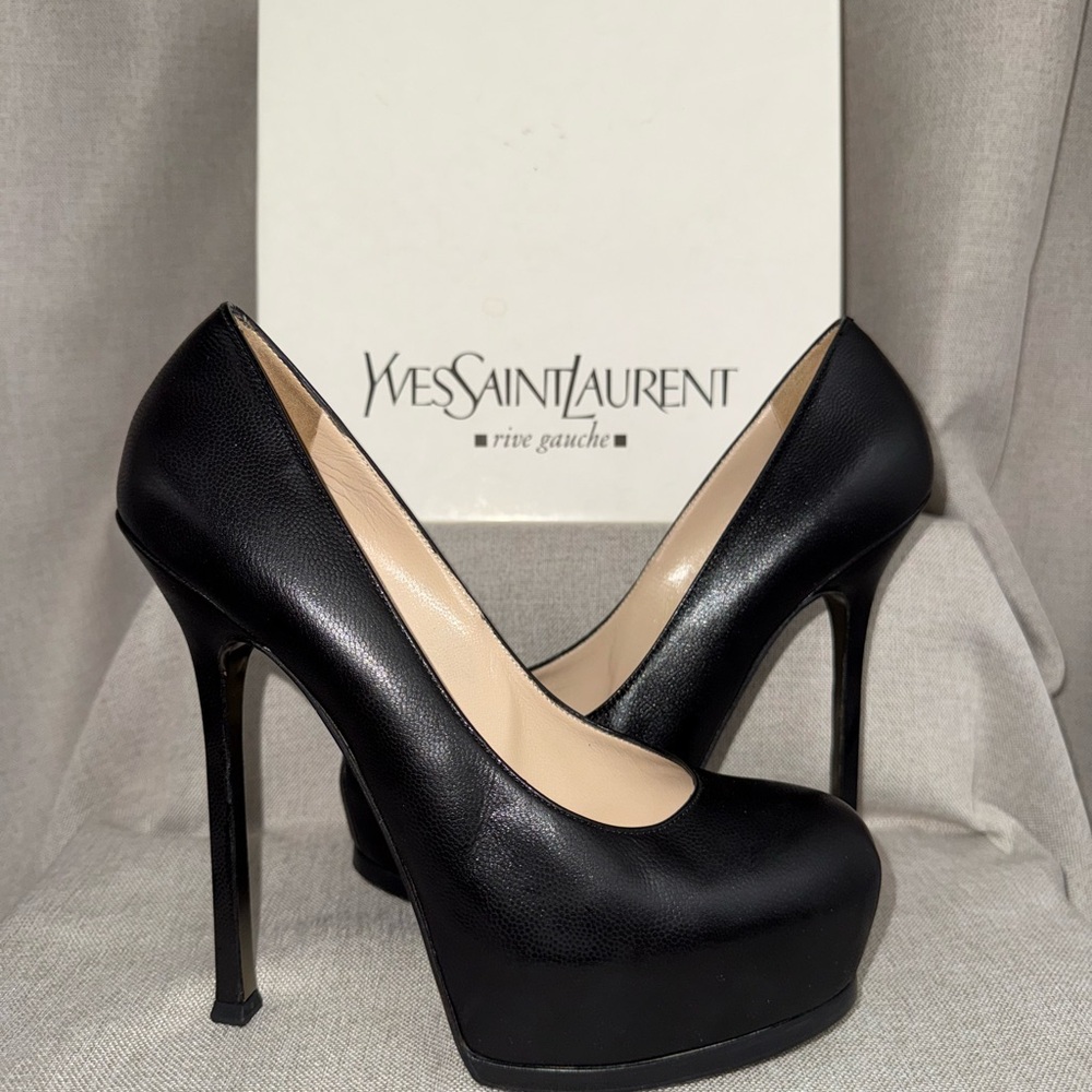 Yves Saint Laurent Black High Heel Pumps with Stiletto and Platform